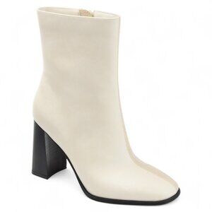 Journee Collection Women's Tru Comfort Foam January Bootie